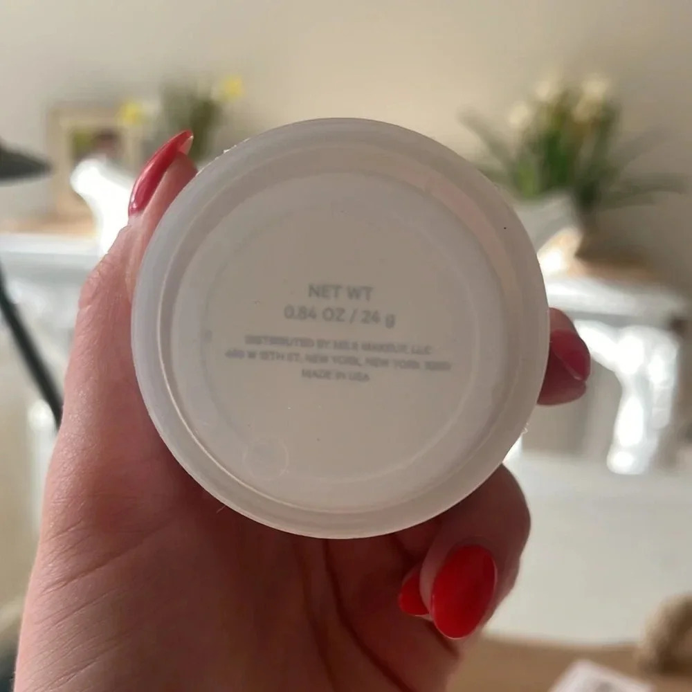 Lip Salve Rose | Milk Makeup Moisturizing salve NEW - Picture 5 of 5